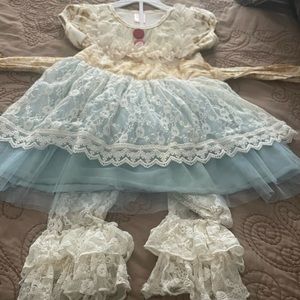 Little girls beautiful 2-piece!